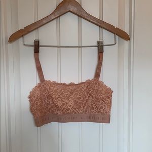 Victoria’s Secret 🍑peachy pink bralette no tags